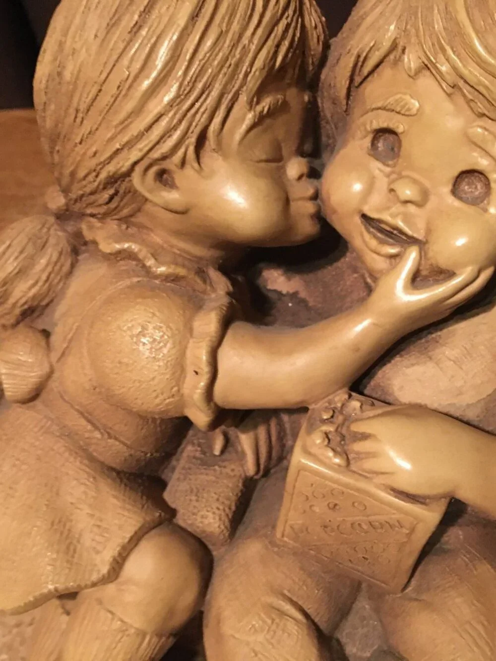 FANNYKINS FIGURINE BILL MACK SOLAR STATUARY BACK OF THE BALCONY GIRL AND BOY